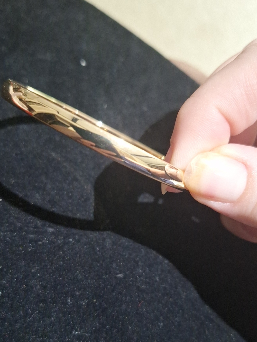 Gold-Tone Women's Bangle Bracelet - Elegant Everyday Accessory